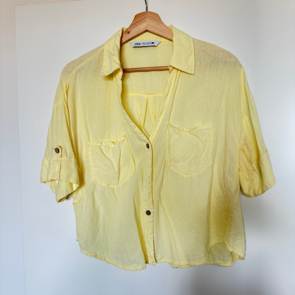 Zara Light Yellow Button-Down Shirt